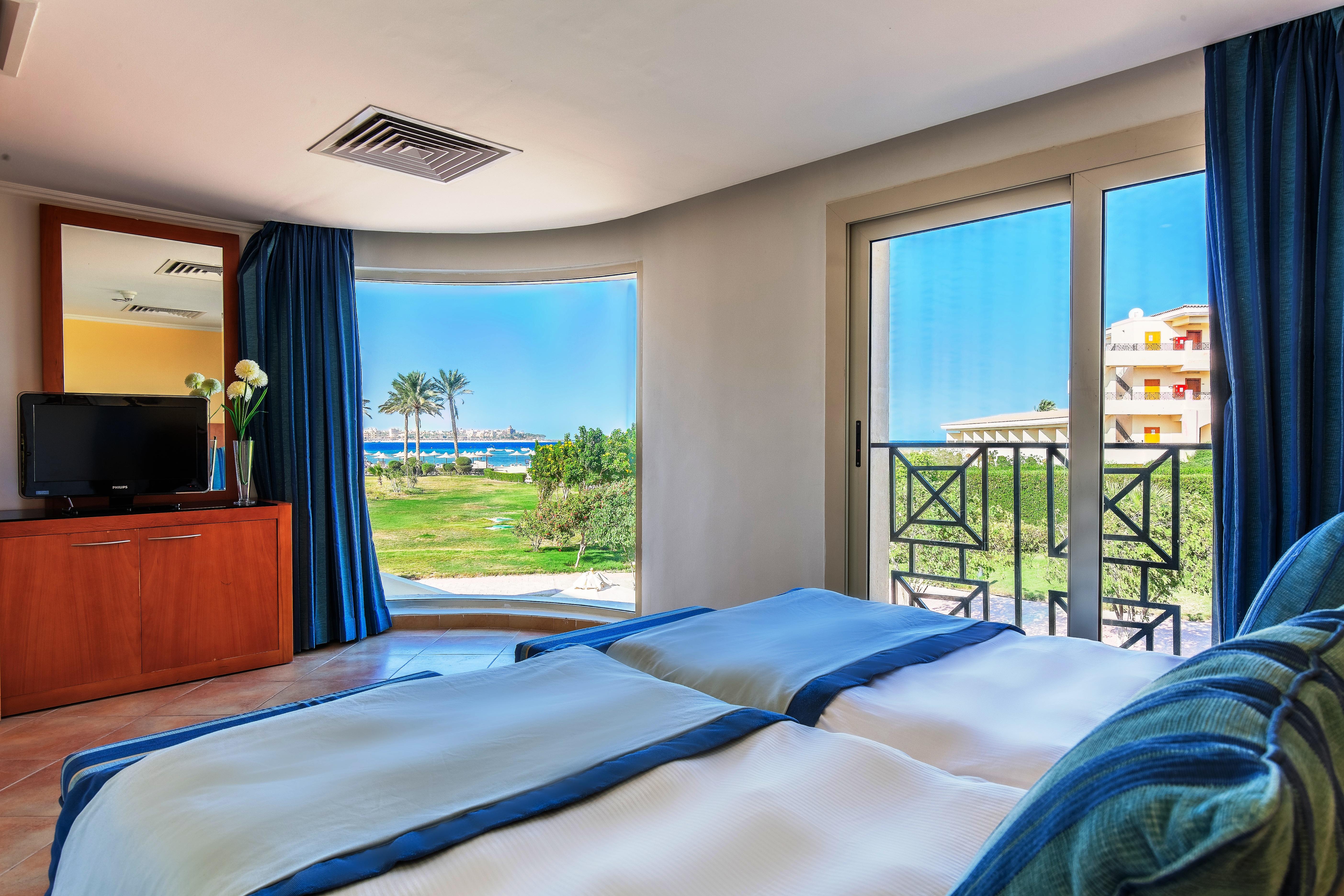 Cleopatra Luxury Beach Resort Makadi Bay - Adults Only Хургада Екстер'єр фото