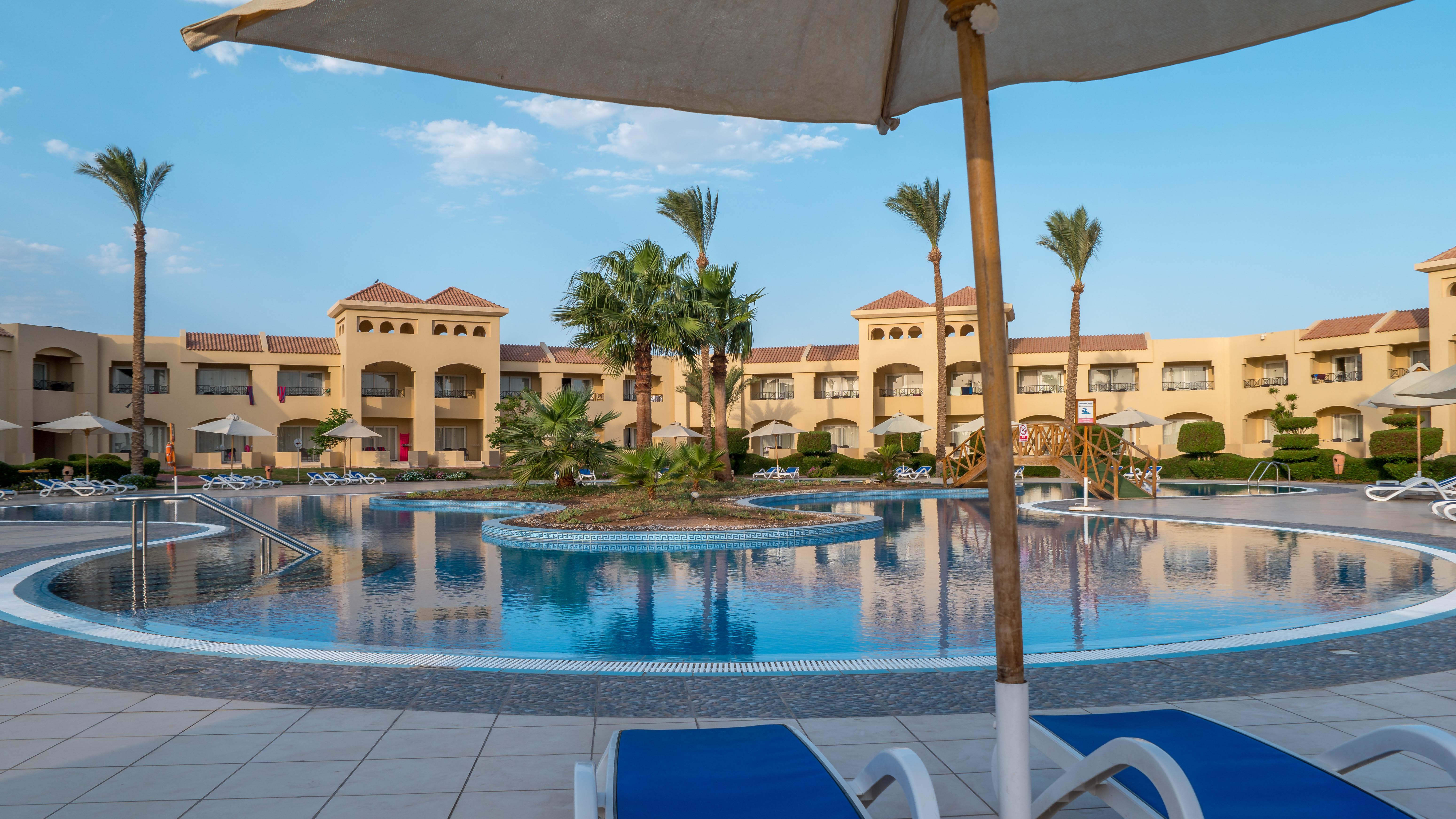 Cleopatra Luxury Beach Resort Makadi Bay - Adults Only Хургада Екстер'єр фото