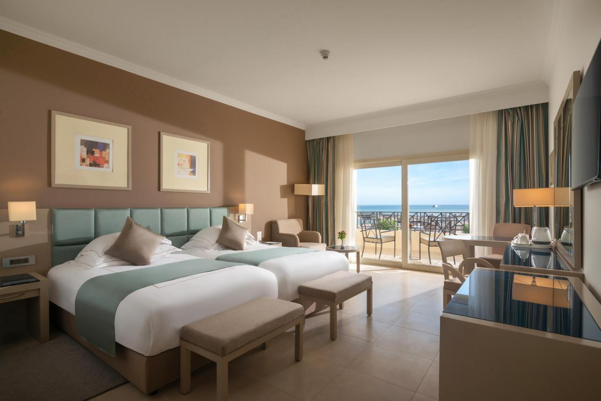 Cleopatra Luxury Beach Resort Makadi Bay - Adults Only Хургада Номер фото